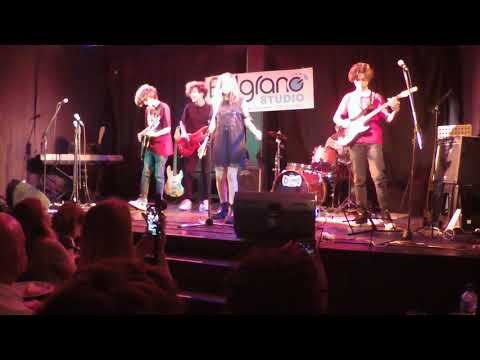 Rock sin Frenos / cover Zombie / mejor banda rock juvenil / Teatro Gargantua / Belgrano Studio