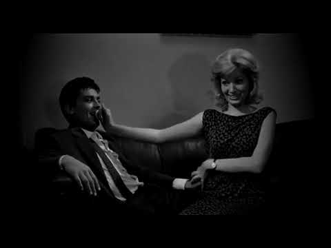 Tomorrow At 8 ( L'Eclisse - Silk & Séance )