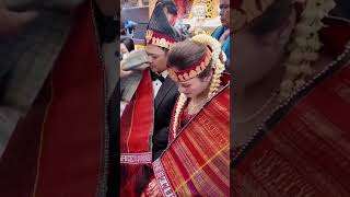 Download lagu Ulos & Mandar Hela mp3
