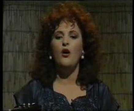 Na Yiatí Pernó - Giorgos Xidáris - Anthoúla Michoú