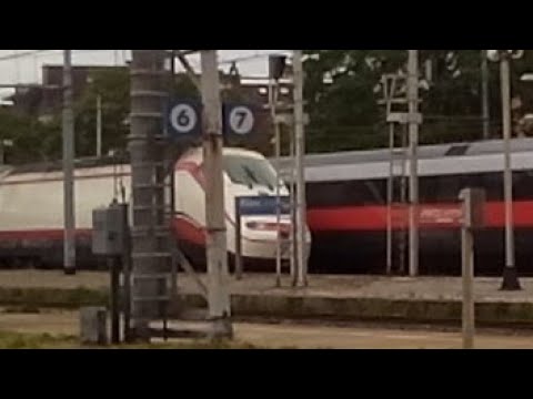 Frecciarossa 1000 + locomotiva merci