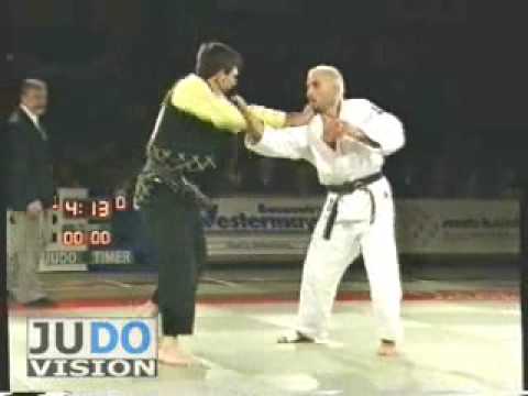 JUDO 1998 European Club Cup: Jimmy Pedro (USA) - Philippe Taurines (FRA)