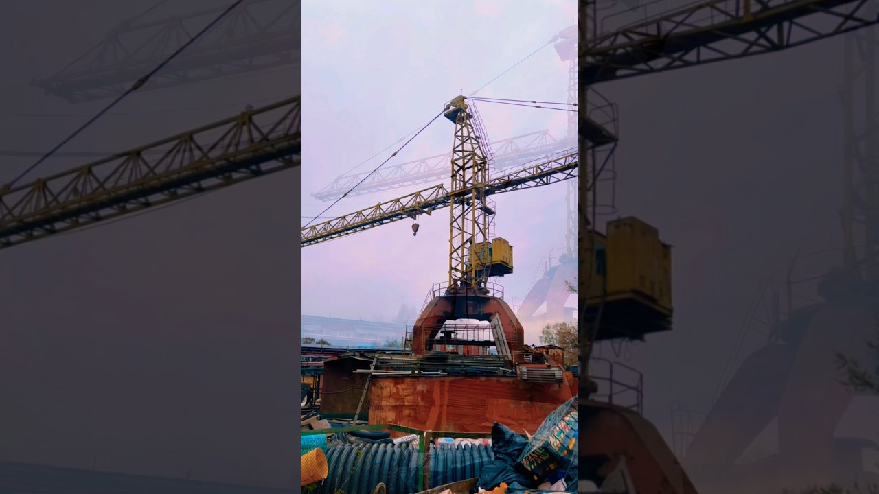 Portal crane #bigcircle