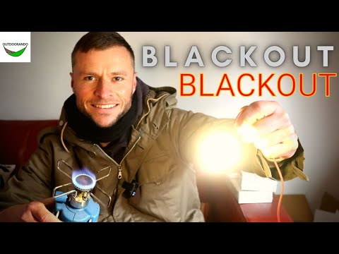 Blackouts, power outages, and snow chaos. 5 things YOU need at home! Are you prepared? ⚡💡