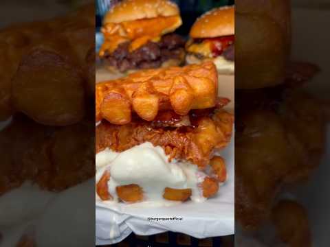 Fried chicken, waffles, and ice cream, yes or no? #burger #viral #shorts #shortsfeed #asmrfood