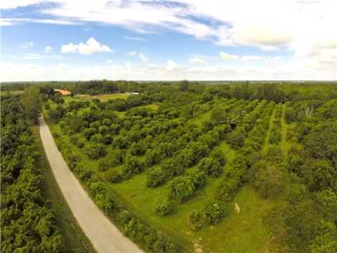 SW 154 AV,Miami,FL 33170 Commercial For Sale