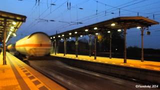preview picture of video 'Towar przelotem przez stację Unna / Freight train passing Unna station'