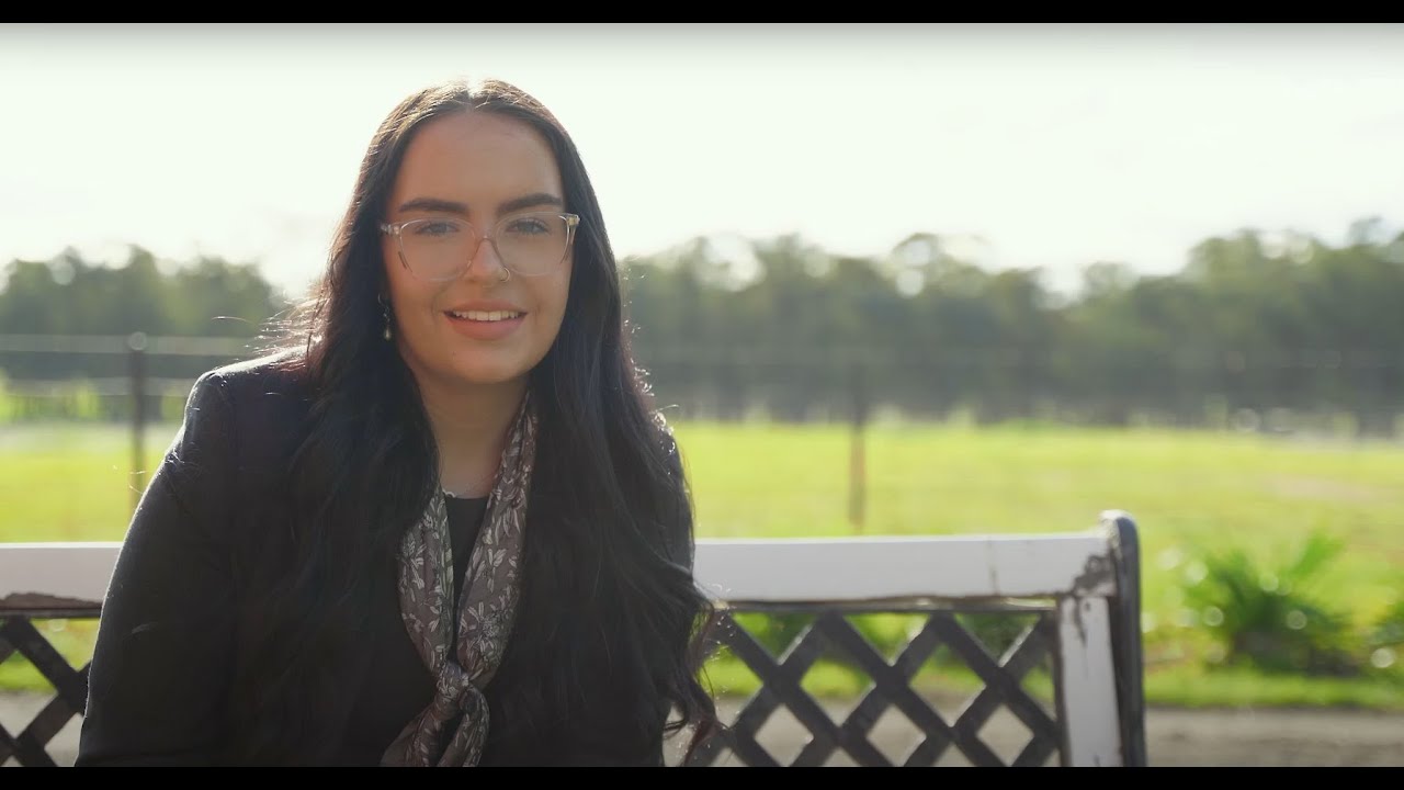 Ella Douch Agent Profile