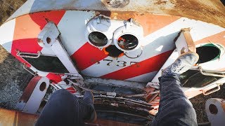 Abandoned Chicago METRA Train - 11 TRAIN CARS!