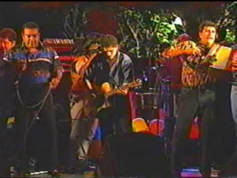 Por Jugar Al Amor Los Betos