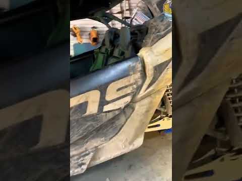 2021 can-am Maverick turbo R DS rear axle shaft removal