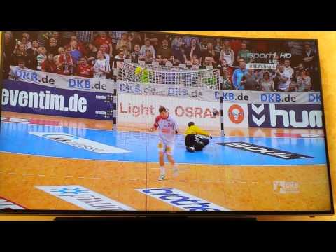 Handball Rewe Final4 7m Werfen