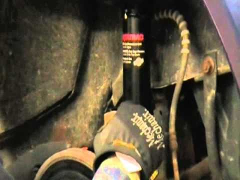 Monroe | Quick-Strut Install on 2002 Dodge Neon - French