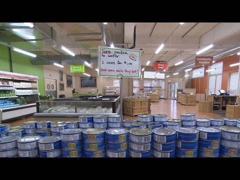 Store offers big discounts on nearly-expired food