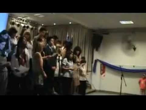 Una alabanza con los Maestros de la Escuela Biblica