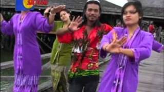 Download lagu Den - Embal Du Pagsusunanku (Bajau Ubian) mp3