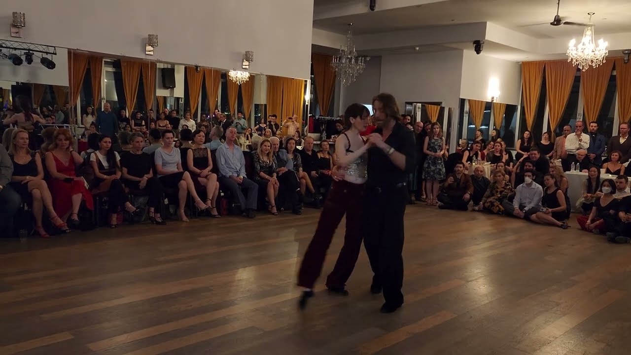 Argentine tango: Rebecca Shulman & Jaimes Friedgen - La Melodía del Corazón