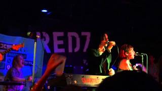 Foxygen "Shuggie" SXSW 2013 insulting fans at the end of the song