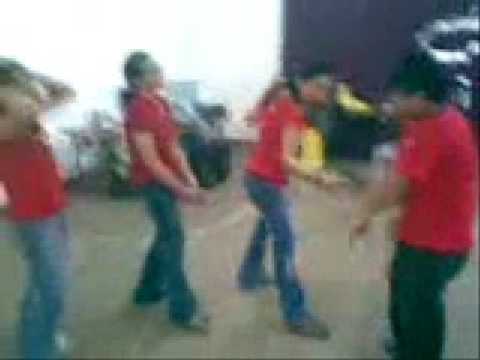 GIRL KISS GIRL OFFICIAL MTV-PITTSBURG SLIM