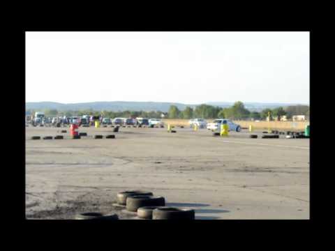 Zahuczki Zsolt "Zacc" vs. Szántó Nikolett - Gymkhana Battle