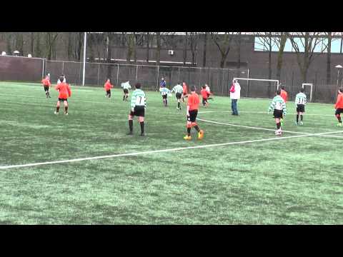 1 feb 2014 DSO Ultrajectum D2 - VV De Meern D4 com 1-4 Doelpunt Maurits, assist Ouail