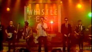 the pogues - body of an american( the old grey whistle test)
