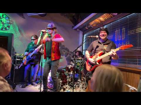 Megasnake -Sun don’t shine-