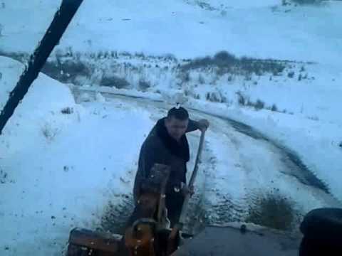 primarul din suletea deszapezeste singur.mp4