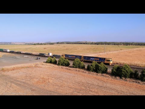 1MP2 Pacific National Freight Train With Containers & Steel Wagons (3/3/2024) - PoathTV Railways