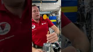 How to drink orange juice in space (Fun way)🧃 #shorts