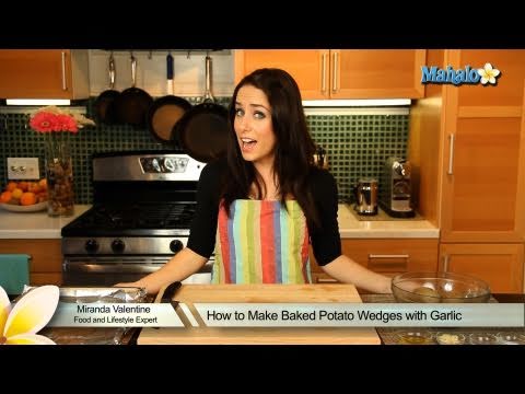 How to Make Baked Potato Wedges with Garlic