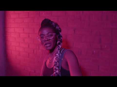 Megg Switch - Moto Unandi  ( Official Video )