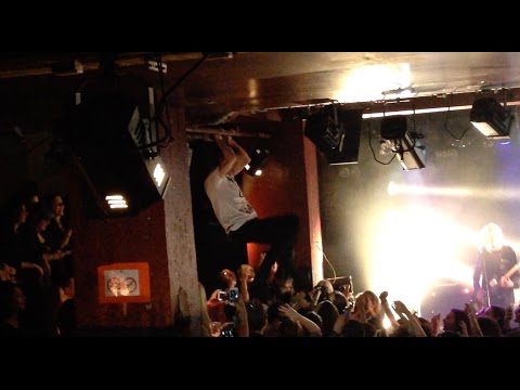 Counterfeit - Hold Fire (Live from La Maroquinerie - Paris)
