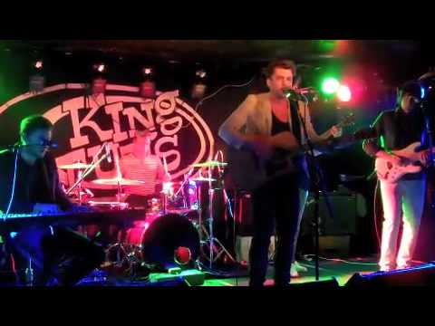 Acutones Live @ King Tuts Summer Nights 2011