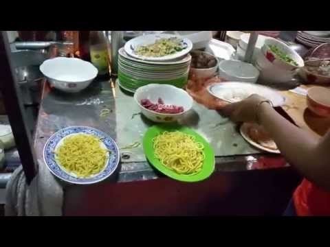 Street Food in Cambodia Phnom Penh City 2015 | Noodles Food In Night Time