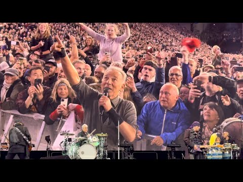 Bruce Springsteen and The E Street Band - Tenth Avenue Freeze-Out - Liverpool 07/06/2025