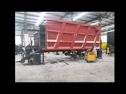 Roadking E-12 silage ejector trailer
