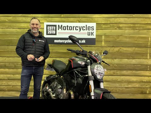 Ducati M821 Stealth, Perfect First Big Bike!