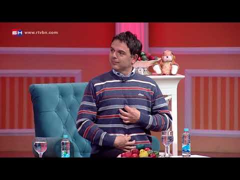 Kardio Bend-Žene vole oficire