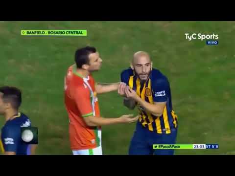 Codazo de Sarmiento a Pinola NO sancionado y Pinola MAL expulsado… Central Banfield Torneo 2016/17