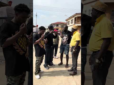 Kobbycee jams with @AkabenezerComedy-v4vAkabenezer and his team