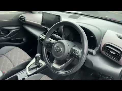 Toyota Yaris Cross 2022 EXCEL HEV AUTOMATIC HATCHB - Image 2