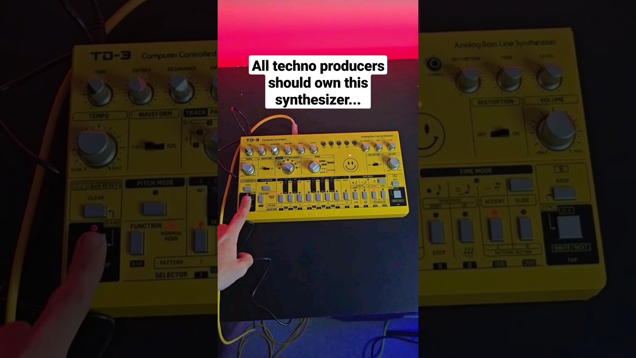 all techno producers should own this synthesizer... 🎹 #techno