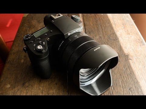 SONY RX10 III REVIEW :: SHOOTING THE MOON Video