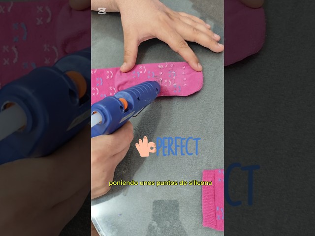 Vídeo relacionado con MYO UNDERWEAR&MORE Calcetines divertidos pies diferentes (FR/ES, Letras, Talla única, Regular, Regular, 1, ketchup)