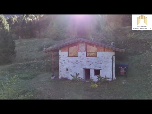 CASALE SEMI RISTRUTTURATO A EDOLO (BS)