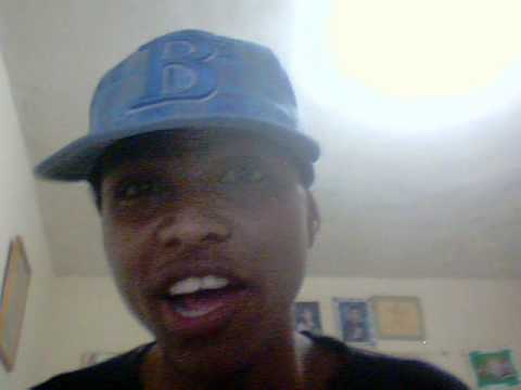 R2 samy  el  flow curandose un trooo