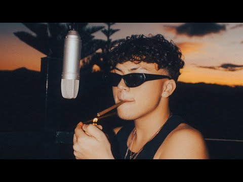 Mr. October Lemu Edition 🍷 #badbunny #viral #shorts #musicaurbana #trending #youtubeshorts