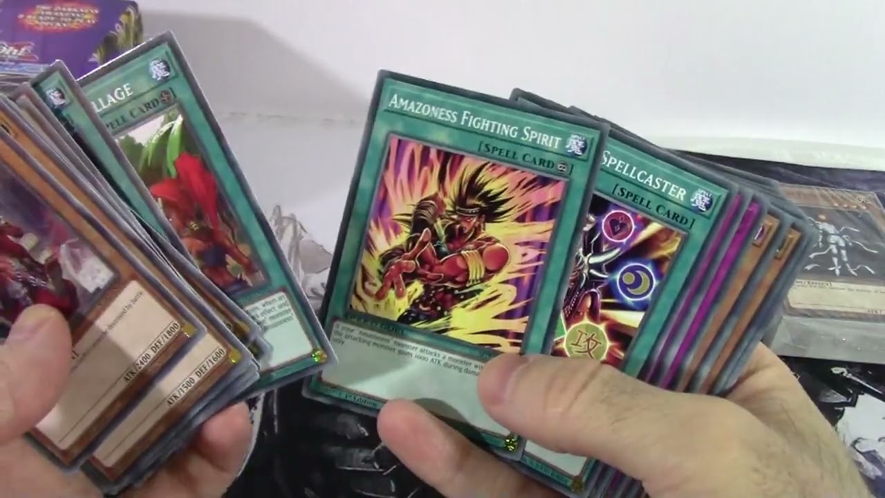 Yu Gi Oh Speed Duel GX Duelists of Shadows Trading Card Game! Let's Open this Box!