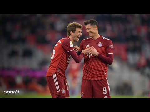 "Acht Jahre und gar nichts gelernt?" Lewy foppt Müller 😜